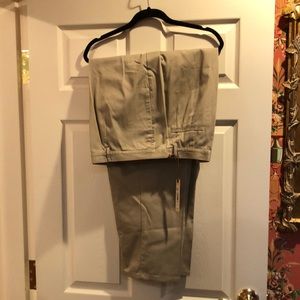 Pendleton classic cotton chinos.